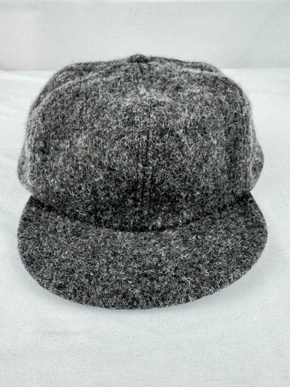 Haband Gray Wool Newsboy Hat with Flat Brim - Non Adjustable - Picture 3 of 8